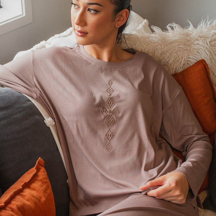 Taniko Waru Embroidered Long Sleeve Lounge Set - Musk