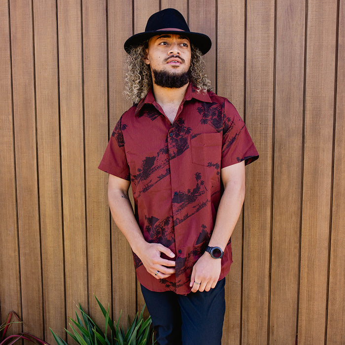 Whēki Island Mens Shirt