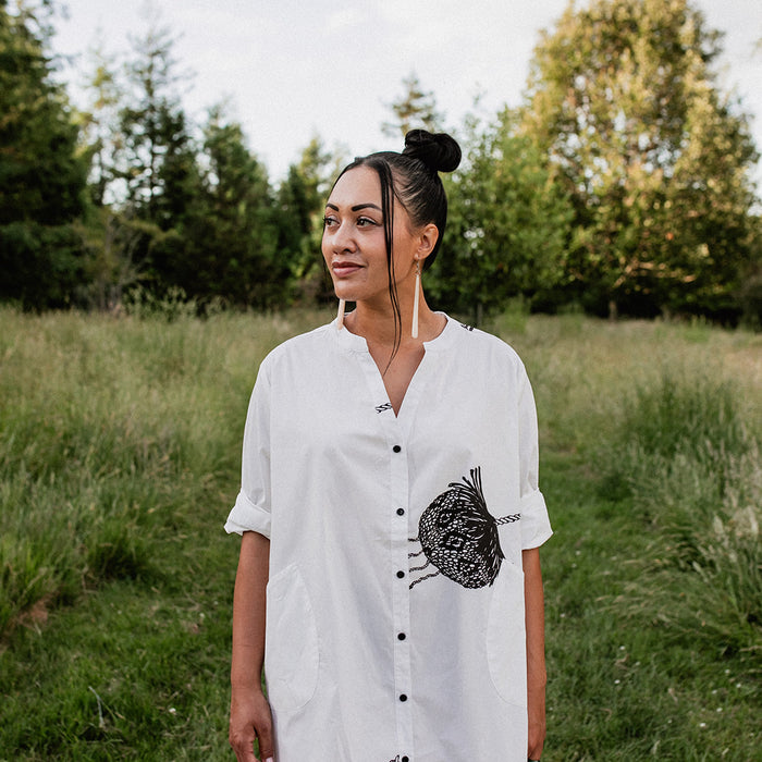 Poi Taniko Button Shirt - White