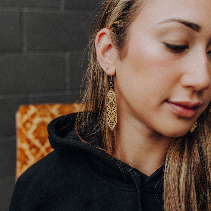 Gold Resin Waharua Kōpito Earrings