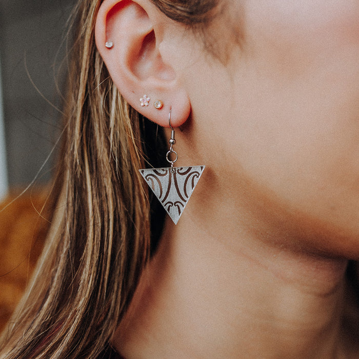 Silver Resin Tapatoru Earrings