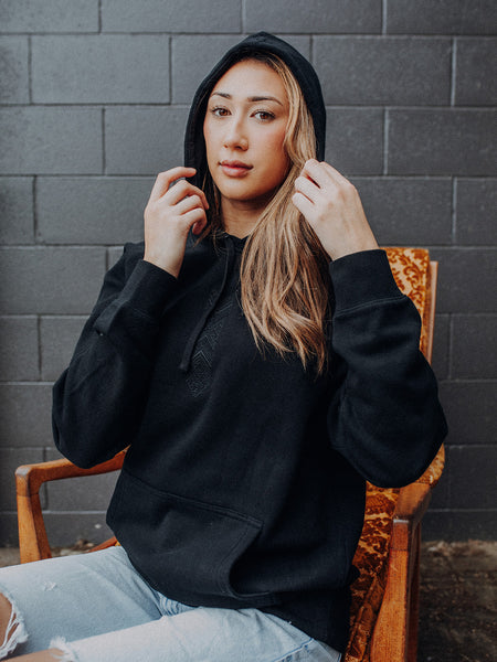 Embroidered Taniko Hou Hoodie - Black