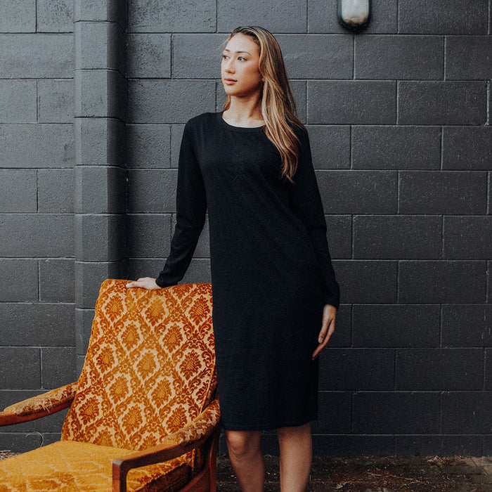 Embroidered Taniko Hou Long Sleeve Dress - Black