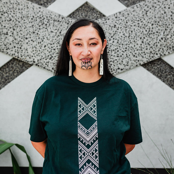 Taniko Hou Print Tee - Pine Green