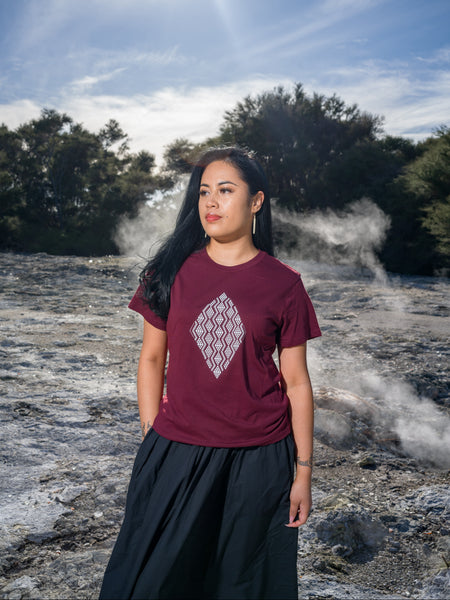 Taimana Print Tee - Burgundy