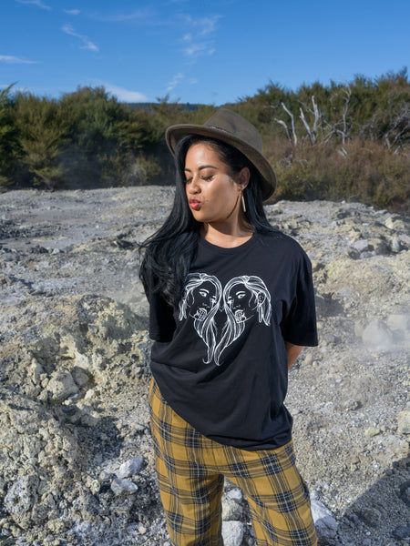 Arihia Print Tee - Black