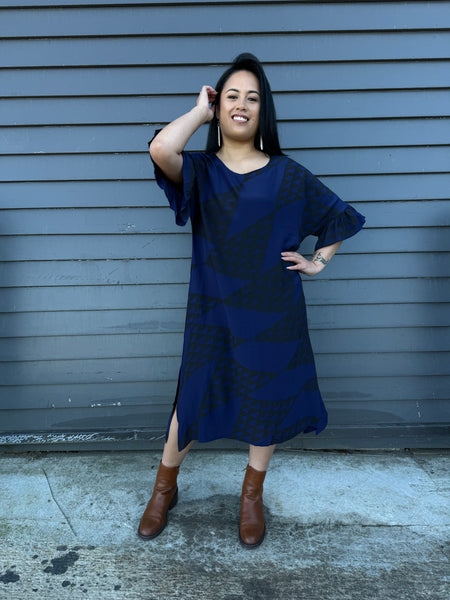 Niho Taniwha Frill Sleeve Dress - Navy