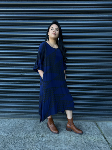 Niho Taniwha Frill Sleeve Dress - Navy