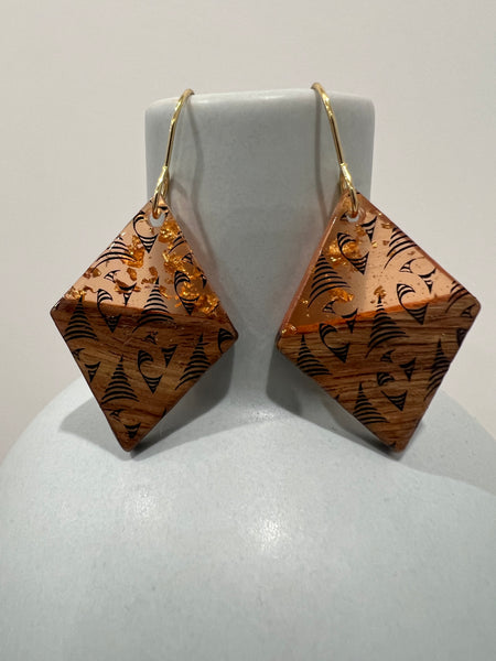 Orange Flake Resin & Walnut Wood Rhombus Earring - Black Ngaru Print