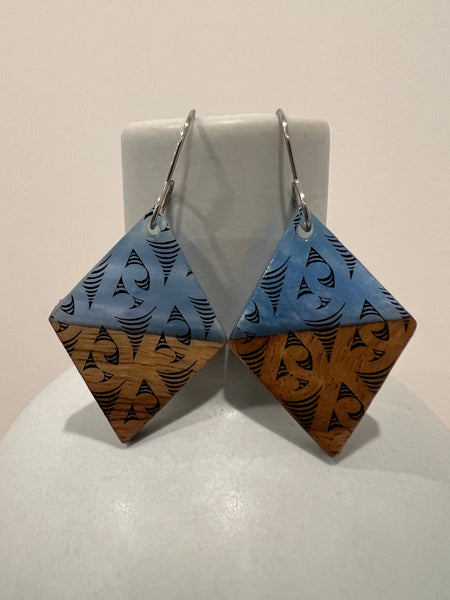 Blue Resin & Walnut Wood Rhombus Ngaru Print Earring