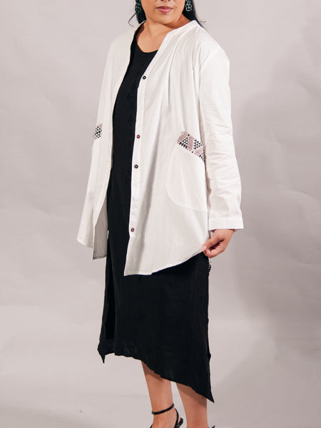 Waharua Kōpito Cotton Button Shirt - White